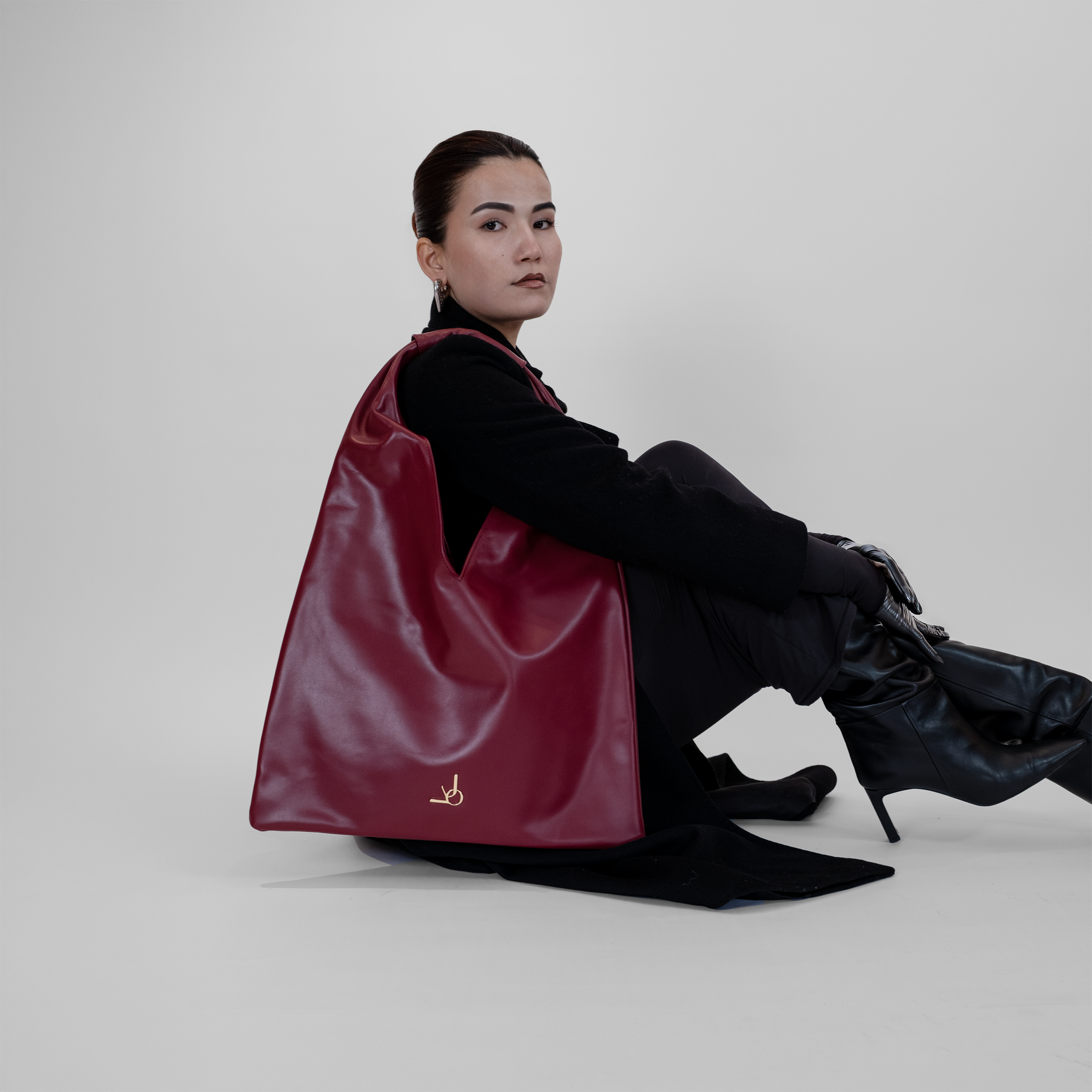 Classic V in Sour Cherry