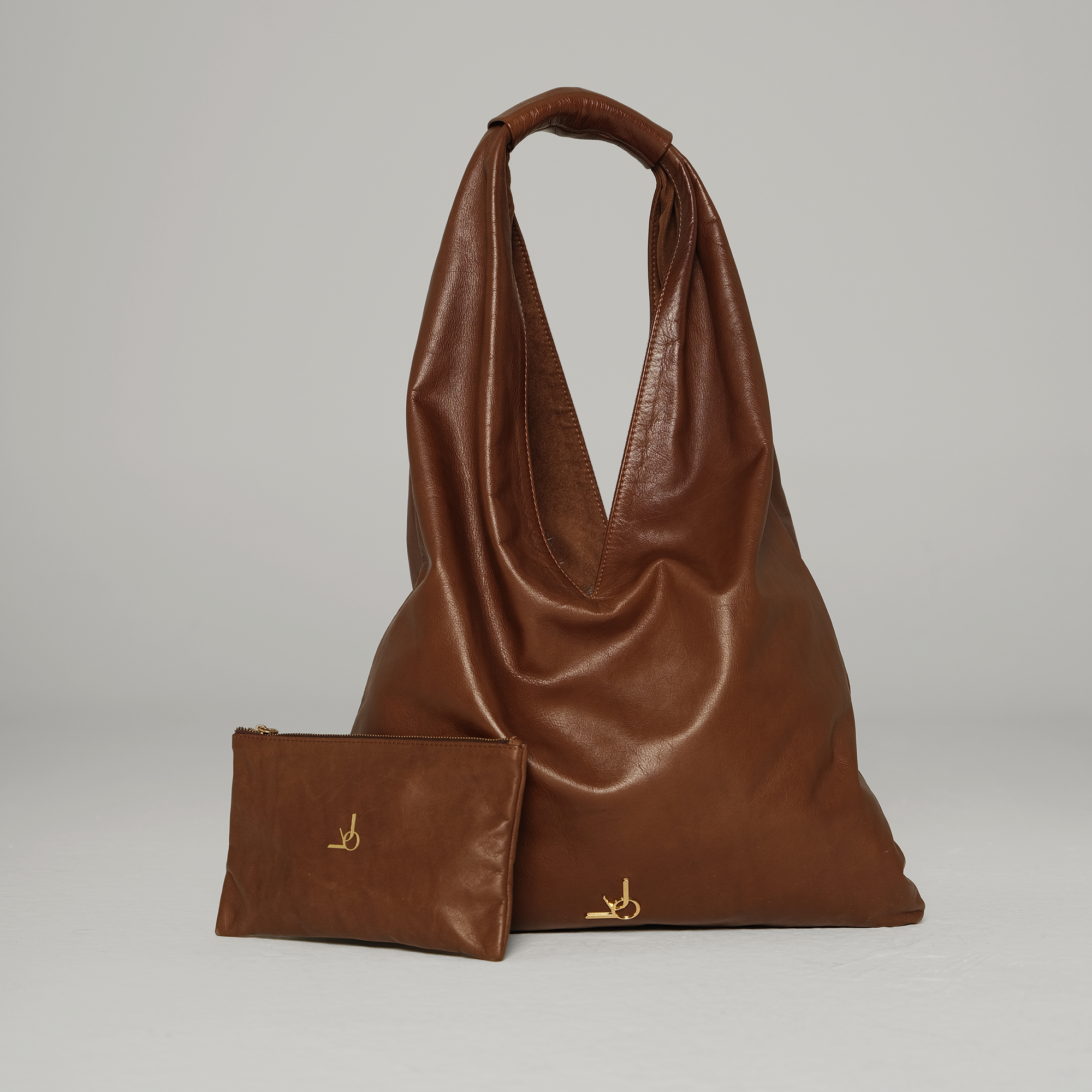 Classic V in Espresso Noir