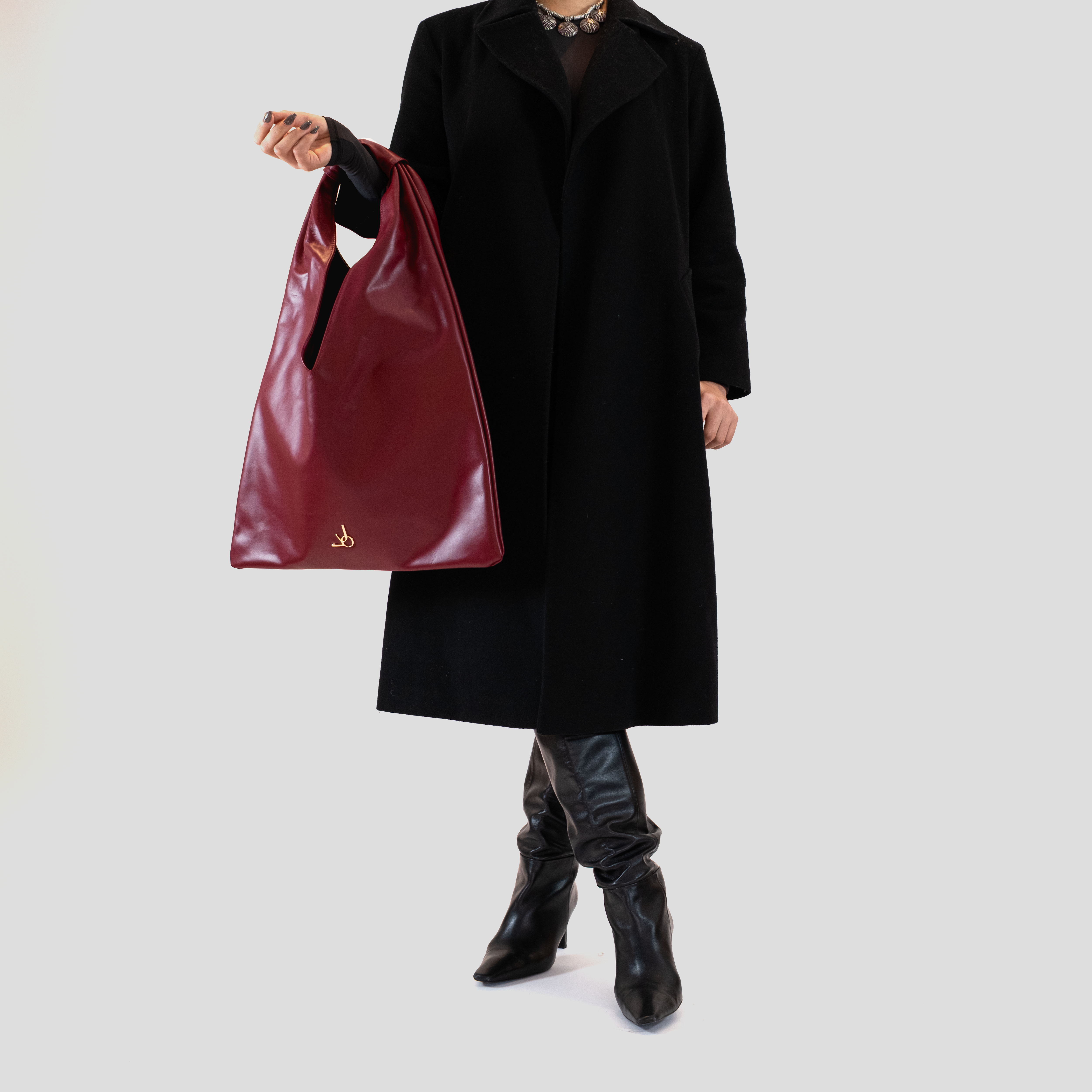 Classic V in Sour Cherry